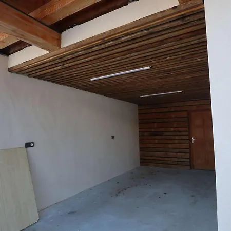 Recent Pour 15 Pers. Avec Wifi Et Parking A Areches-beaufort - Fr-1-342-310